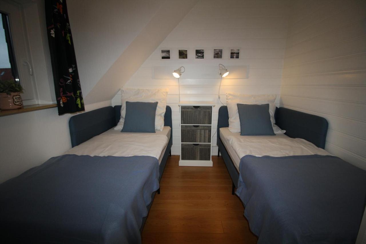 Haus Schilling Apartment Esens Bagian luar foto