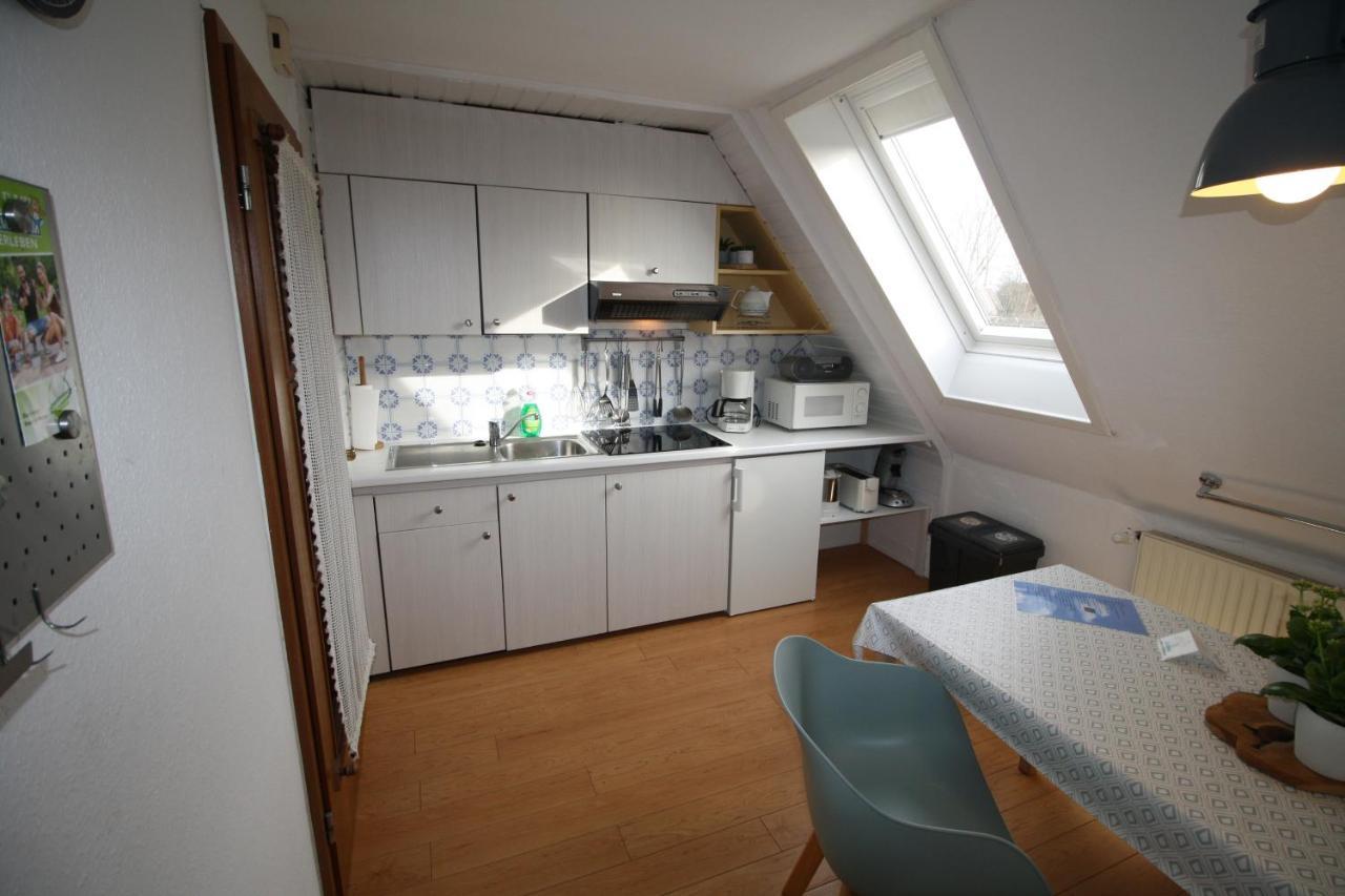 Haus Schilling Apartment Esens Bagian luar foto
