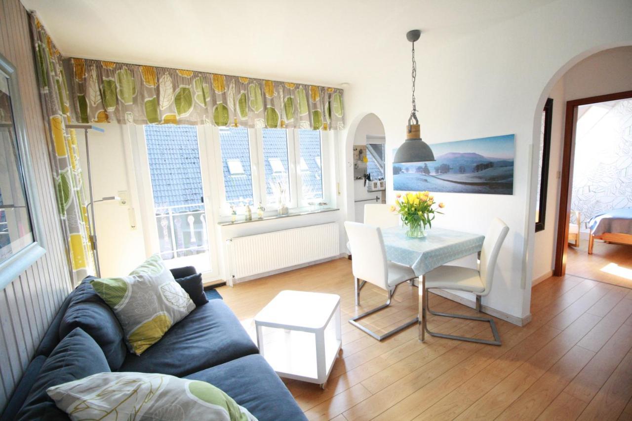 Haus Schilling Apartment Esens Bagian luar foto