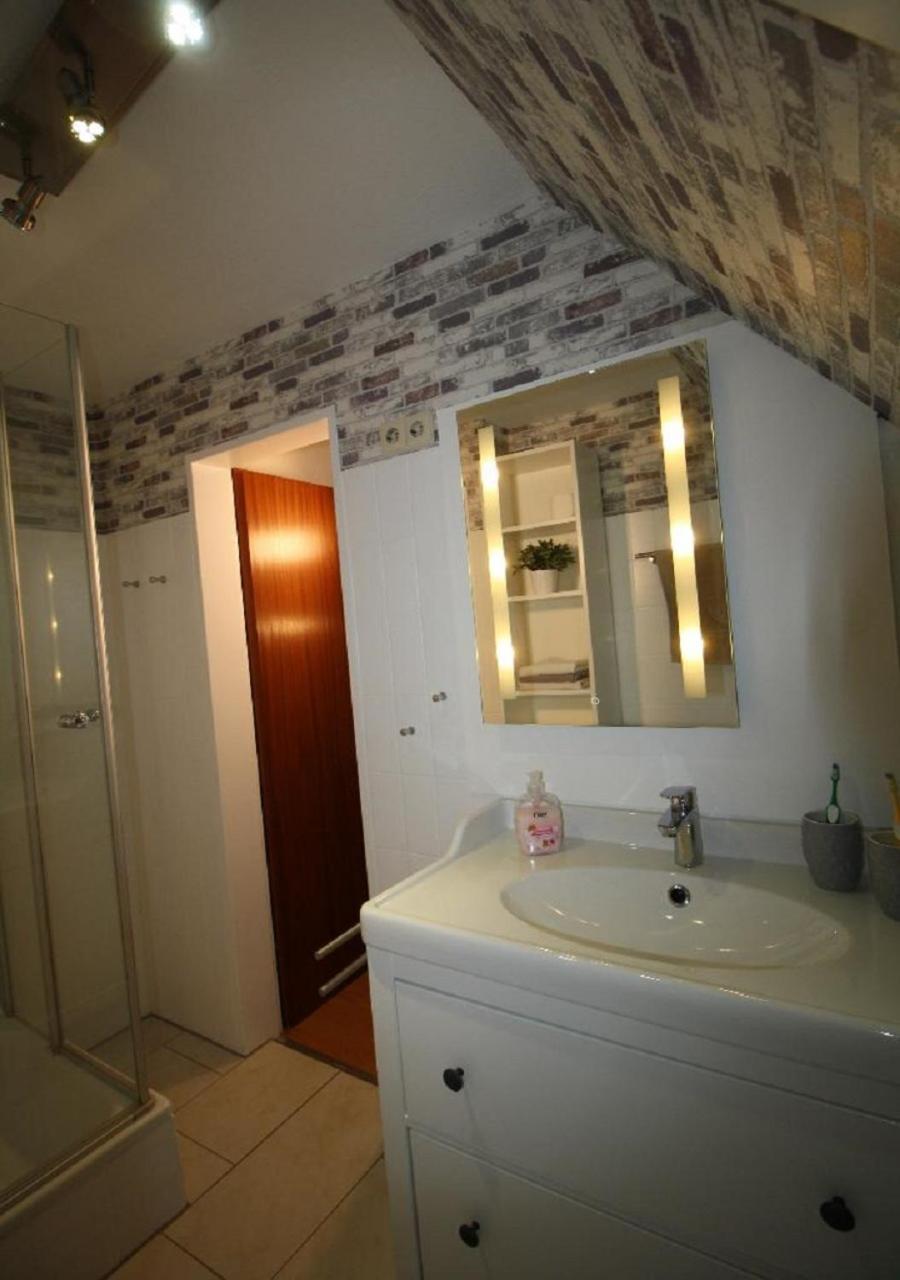 Haus Schilling Apartment Esens Bagian luar foto